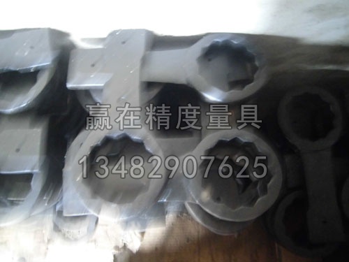 敲击梅扳手13
