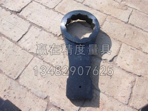 敲击梅扳手2